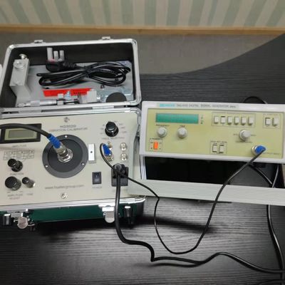 Digitale Vibrationskalibrierer Kalibrieren Vibrationsmesser Vibrationsschüttler 1Hz bis 10kHz kontinuierlich einstellbar HG-5020i